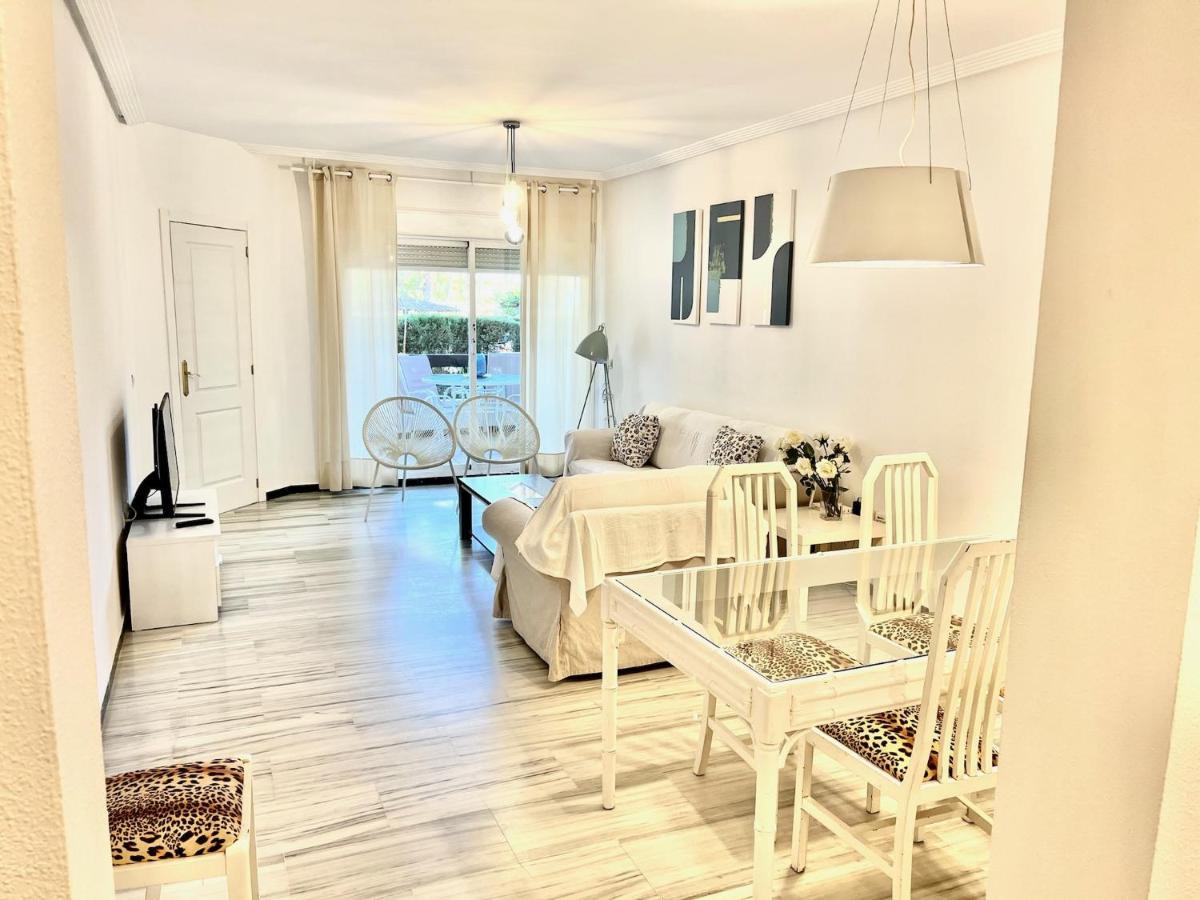 Puerto Banus With Private Garden Apartment Marbella Luaran gambar