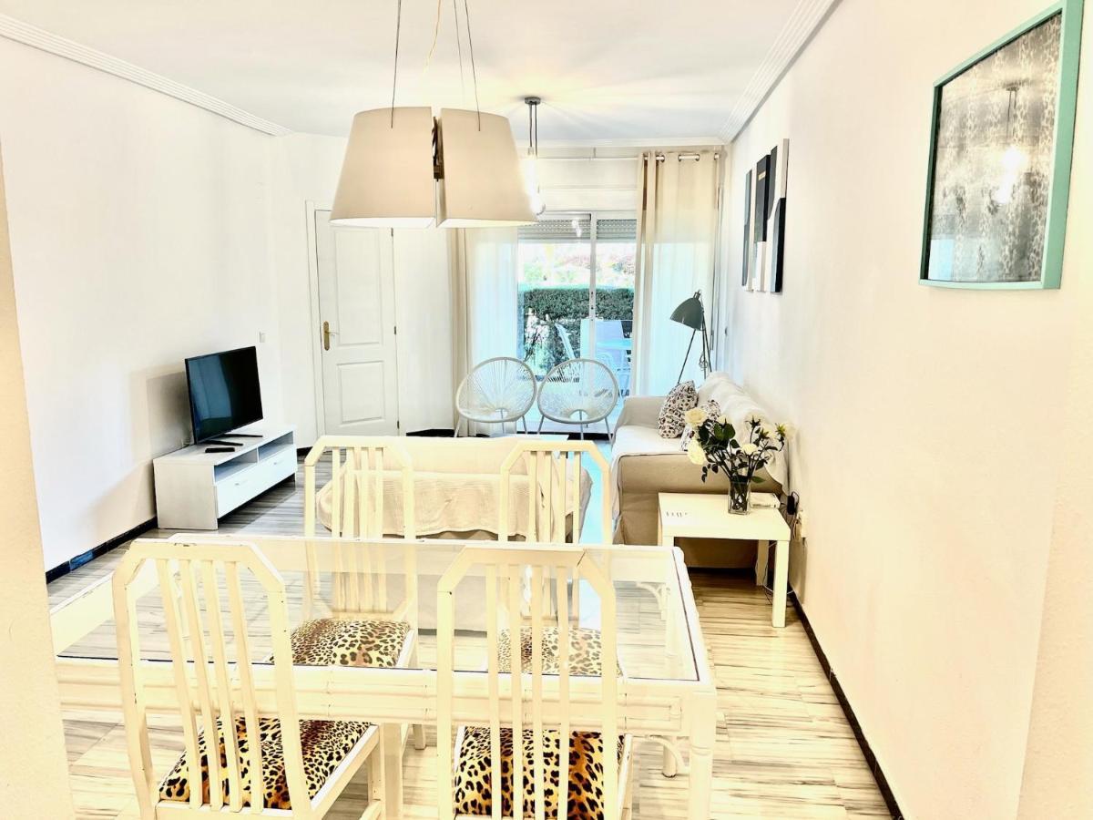Puerto Banus With Private Garden Apartment Marbella Luaran gambar