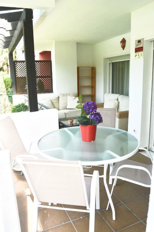 Puerto Banus With Private Garden Apartment Marbella Luaran gambar